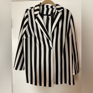 SHEIN Black and White Striped Blazer